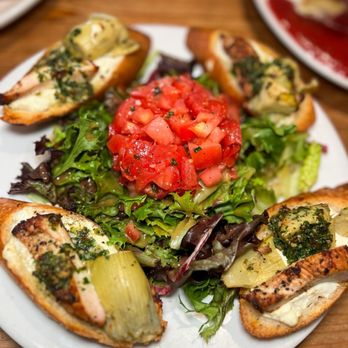 The French Pantry signature dishes The French Dip, Shrimp and Avocado Panini, Croque Monsieur, Wedding Cake